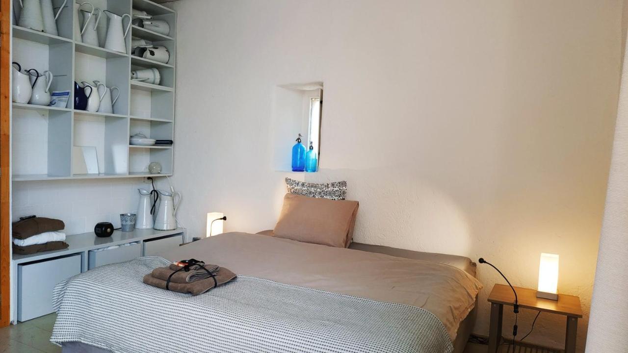Blue Wall Bnb Gebenstorf Exterior photo